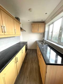 2 bedroom semi-detached house to rent, Rathmell Road, Leeds LS15