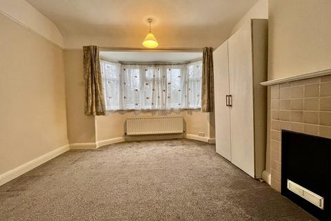 3 bedroom end of terrace house to rent, Abercorn Crescent, Harrow HA2