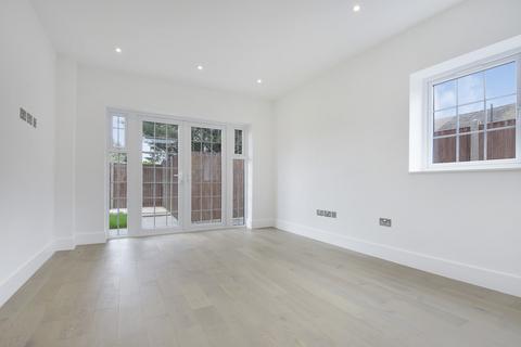 undefined, Mandeville Road, Enfield, EN3