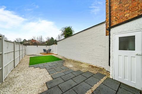 26 Guy Road, Wallington, SM6 7LY