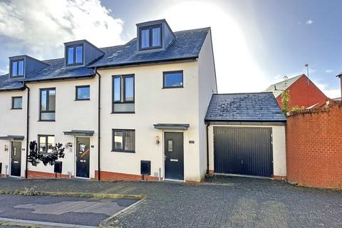 3 bedroom end of terrace house for sale, Old Quarry Drive, Exminster