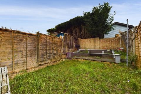 3 bedroom terraced house for sale, Penfold Road, Folkestone