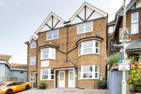 4 bedroom end of terrace house for sale, Millfield Mews, Folkestone