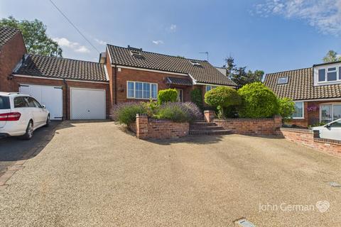 undefined, Eastridge Croft, Shenstone, Lichfield