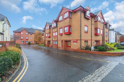 2 bedroom flat for sale, Walstead Lodge , Haywards Heath