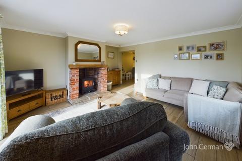 Fairview Stone Road, Field, Uttoxeter, ST14 8SG