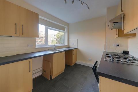 2 bedroom flat for sale, Wye House, Downview Road, Worthing BN11