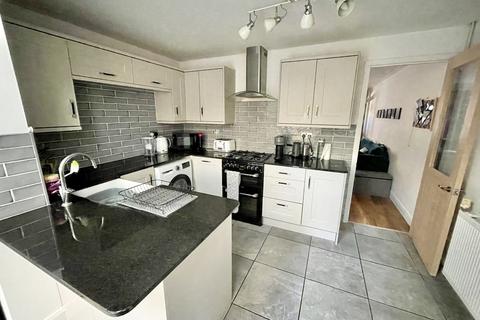 2 bedroom semi-detached house for sale, Larch Close, Creekmoor