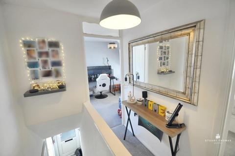 19 Benfleet Park Road, Benfleet, SS7 5HG