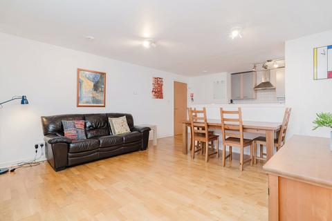 2 bedroom apartment to rent, Granton Road, Trinity, Edinburgh