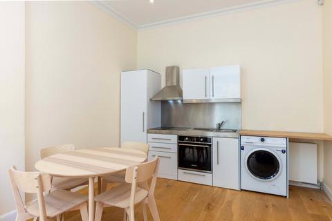 1 bedroom apartment to rent, Heriot Row, Edinburgh, Midlothian