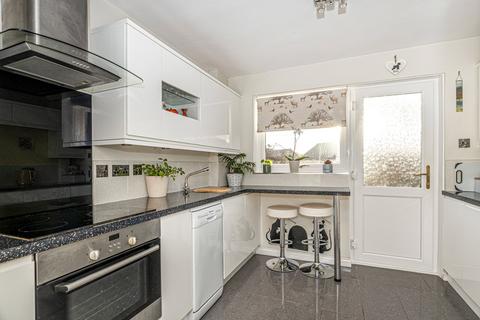 46 Corbie Place, Milngavie, Glasgow, G62 7NB
