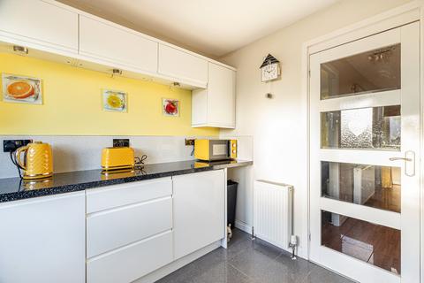 46 Corbie Place, Milngavie, Glasgow, G62 7NB