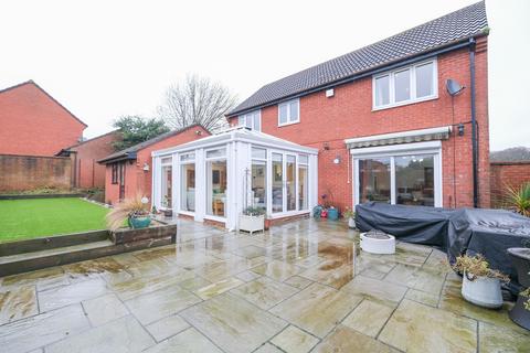 4 bedroom detached house for sale, Broadwater Gardens, Orpington