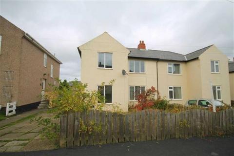 3 bedroom semi-detached house to rent, Kingston Avenue, Durham DH7