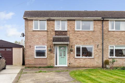 4 bedroom semi-detached house for sale, Maple Avenue, Keelby, Grimsby, N.E.Lincolnshire, DN41