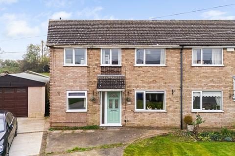 4 bedroom semi-detached house for sale, Maple Avenue, Keelby, Grimsby, N.E.Lincolnshire, DN41