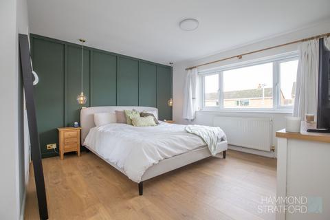 6 Halford Close, Attleborough, NR17 2HY