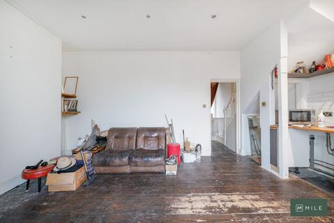 2 bedroom apartment for sale, Harrow Road, London W10