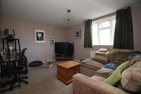 1 bedroom apartment to rent, Woodhouse Road