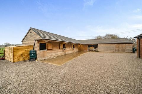 3 bedroom country house for sale, Far Bank Lane Fishlake, Doncaster