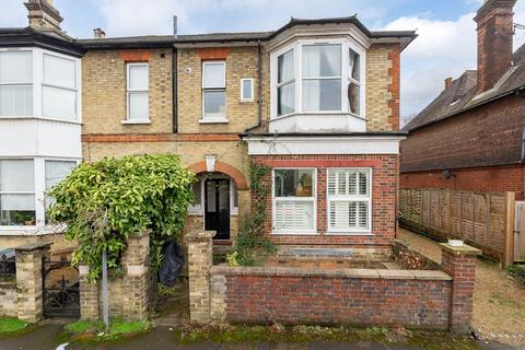 2 bedroom ground floor maisonette for sale, Lincoln Road, Dorking