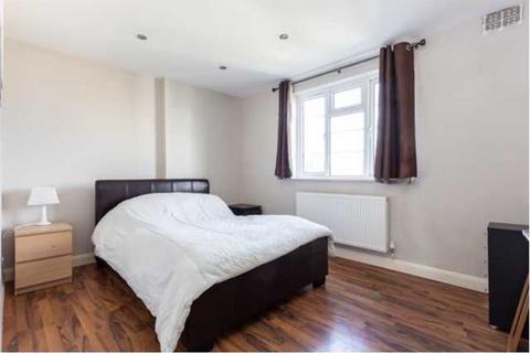 1 bedroom apartment for sale, Langham Close, Turnpike Lane N15