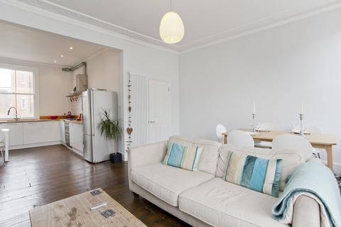 2 bedroom flat to rent, Offley Road, Oval, London, SW9