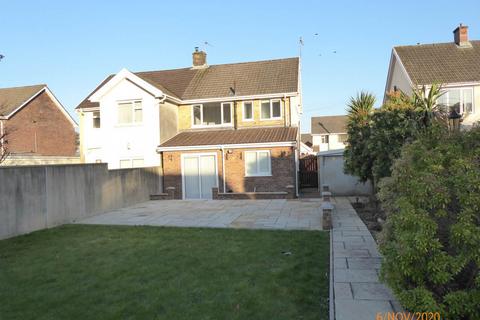 3 bedroom house to rent, Johnstown Carmarthen, ,