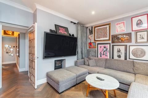 2 bedroom flat for sale, The Pink House, Chalk Farm, London