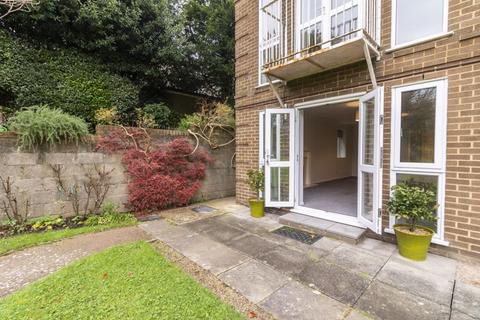 3 bedroom apartment for sale, Calverley Park Gardens, Tunbridge Wells