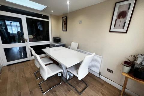 109 Brangbourne Road, Bromley, BR1 4LP