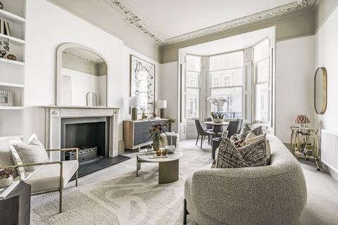 Elvaston Place, South Kensington, London, SW7