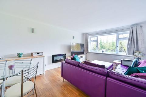 40 Chalk Road, Godalming, GU7 2AD