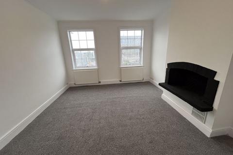 2 bedroom property to rent, Edgware HA8