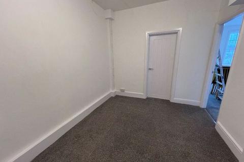 2 bedroom property to rent, Edgware HA8