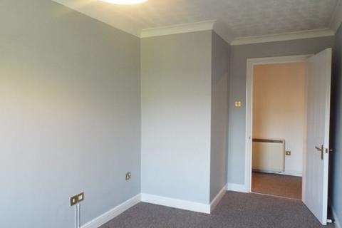 2 bedroom apartment to rent, Windsor Lane, Slough