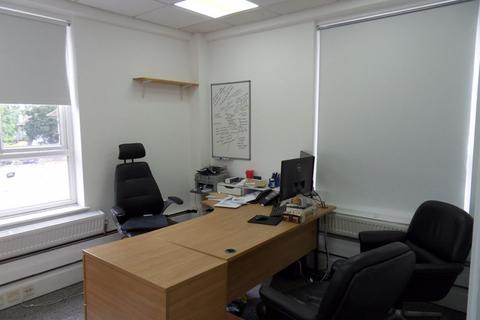 Property to rent, OFFICE TO LET:  Woodgrange Avenue, Kenton, Harrow