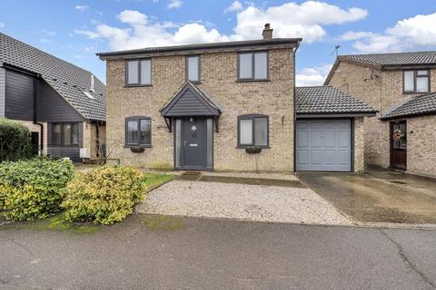 4 bedroom detached house for sale, William Armstrong Close, Elmswell