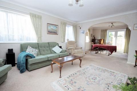 4 bedroom detached house for sale, Jellicoe Avenue, Gosport PO12