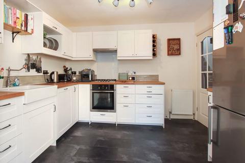 3 bedroom semi-detached house for sale, Deans Furlong, Tring