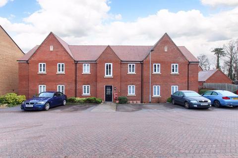 2 bedroom apartment for sale, Siskin Drive, Hemel Hempstead