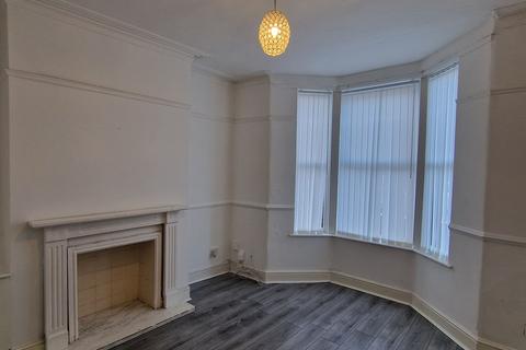 3 bedroom terraced house to rent, Chepstow Street, Liverpool