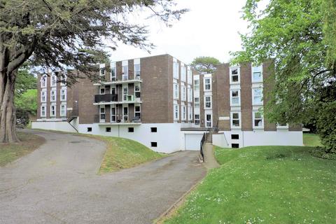 2 bedroom apartment to rent, Cleveland Drive