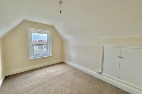 2 bedroom apartment to rent, Felnor Walk, Felixstowe