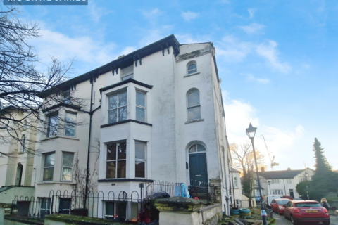 2 bedroom apartment to rent, Wordsworth Avenue