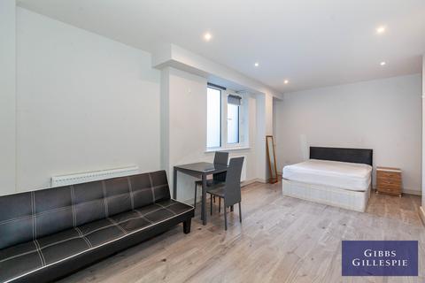 Studio to rent, Lovell House, High Street, Uxbridge, Middlesex UB8 1LQ