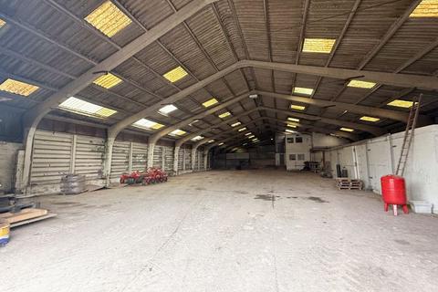 Industrial unit to rent, Yorkshire Side, Eastoft