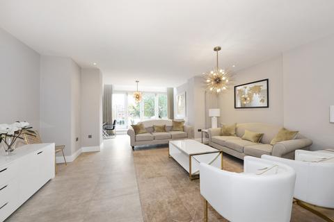 2 bedroom flat to rent, Lyndhurst Road, Hampstead, NW3