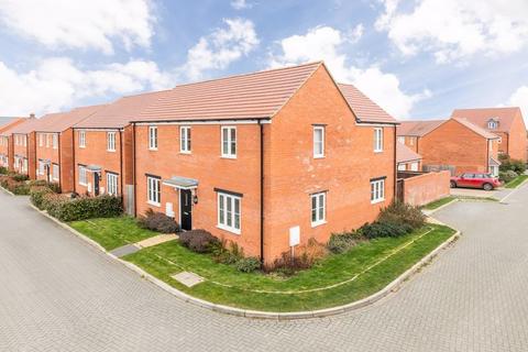 4 bedroom detached house for sale, Havill Crescent, Banbury OX15